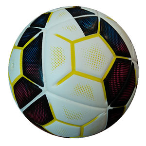 Ballon de football pakistanais taille 5, en cuir PVC souple, fabrication sur mesure avec impression de logo, cousu à la machine. - Product Image 5