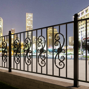 Balustrades de balcon en fer forgé de qualité supérieure pour espaces de balcon modernes – Solutions personnalisées de balustrades décoratives en fer pour balcon - Product Image 2