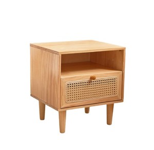 Mesita de Noche Moderna de Madera con Cajón de Ratán, Gabinete de Estilo Mid-Century con Estante Abierto para Dormitorio o Sala de Estar - Product Image 1