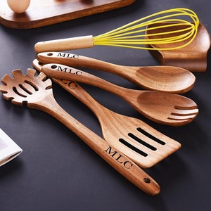 Cuillère en bois réutilisable de haute qualité, écologique, avec finition lisse, pour la cuisine, la restauration et les services de traiteur, destinée à l'exportation - Product Image 3