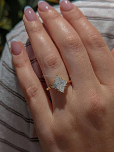 Anillo de Compromiso de Moissanita con Corte Marquesa de 1.5 CT, Plata de Ley 925, Engaste de Puntas, Estilo Minimalista, Aniversario de Bodas para Mujer - Product Image 2