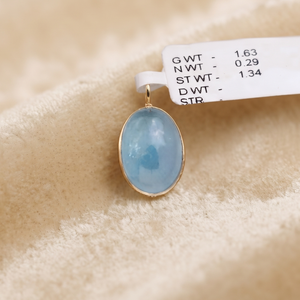Nouveau Pendentif Femme Fait Main en Or Jaune 18 carats avec Pierre Précieuse Aigue-marine Naturelle à Coupe Cabochon Géométrique, Bijou de Fête en Or pour la Vente en Gros - Product Image 6