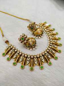 AD Stone Jewelry Set para mujer Deslumbrante collar indio Pendientes Combo para bodas Ocasiones festivas y regalos - Product Image 3