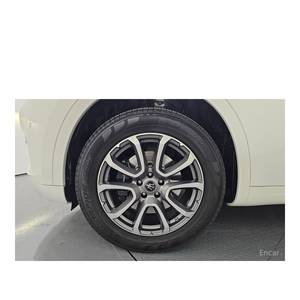 Maserati Levante 2022 2.0 GT AWD avec boîte de vitesses automatique, sièges en cuir, caméra arrière, 47 791 km, conduite à gauche - Product Image 5