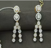 Ensemble de bijoux de luxe finition argent avec collier en laiton zircon blanc royal pour cadeau de fête de mariage - Product Image 2