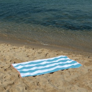 Serviettes de plage douces imprimées sur mesure, sans sable, séchage rapide, avec logo personnalisé - Product Image 3