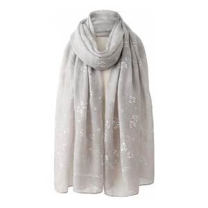 Pañuelo Largo de Seda 100% para Mujer NORTH APPROACH, Estampado Floral, Elegante, Multifuncional, para Uso en Exteriores, Todas las Temporadas, Accesorio de Moda - Product Image 1