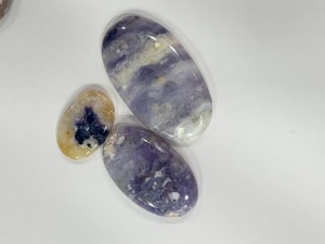 Lot de 10 cabochons en pierre naturelle violette de qualité AA, 37g, vente en gros de pierres précieuses en vrac pour la fabrication de bijoux, fournisseur en gros - Product Image 5
