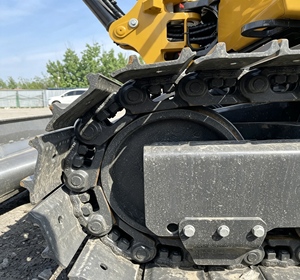 Oferta Especial: Excavadora de Orugas XE26U de Alto Rendimiento, Potente, Fiable y Compacta, Mini Máquina de Movimiento de Tierras con Motor de Alta Capacidad de Excavación - Product Image 4