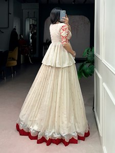 New Designer Women's Wedding/Party Wear Style Designer Lehenga Choli With Koti - Product Image 5