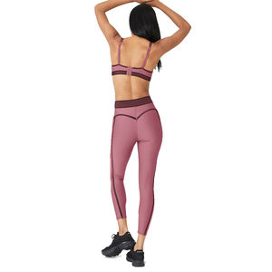 Ensemble de yoga pour femmes, design professionnel, prix abordable, respirant, confortable, nouvelle arrivée, best-seller, idéal pour la gym. - Product Image 5
