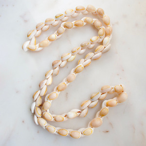 Magnifiques colliers en coquillages blancs, collier en coquillages naturels, accessoires de mode inspirés de la plage - Product Image 2