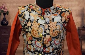 <b>Men</b>’s Premium Pakistani <b>Kurta</b> with Printed Shawl | Traditional Ethnic Wear | Festive Wedding Party Wear <b>Kurta</b> Set - Product Image 3