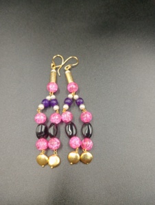 Pendientes de Perlas de Agua Dulce con Forma de Mariposa Chapados en Oro con Diseño Minimalista para el Uso Diario y Ocasiones Religiosas de la Mujer - Product Image 2