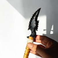 Couteau artisanal de haute qualité en obsidienne noire brute, pointe de flèche, manche en bois, couteau en cristal sculpté, pièce d'art de collection, amour