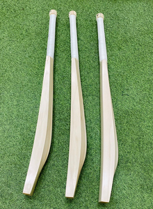 Bate de críquet de grado A de sauce inglés seleccionado, bate de pelota dura premium con funda, bate profesional hecho a mano para partidos. - Product Image 6