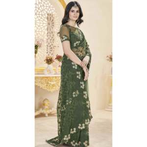 Sari de Soirée en Soie de Créateur avec Broderie et Pierres, Châle Élégant pour Mariage - Product Image 3