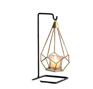 เชิงเทียนสีทองสำหรับชงชาทองเหลืองและเหล็กดีไซน์งานฝีมือที่สมบูรณ์แบบสำหรับการตกแต่งบ้านที่หรูหรา - Product Image 1