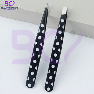 Pinzas para Cejas de Acero Inoxidable con Punta Inclinada y Mango Antideslizante, Herramienta Profesional de Precisión para Depilación de Cejas con Tensión Calibrada - Product Image 5