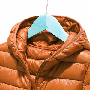 Chaqueta Acolchada Brillante de Invierno para Hombre, Diseño Reversible con Cuello Alto, Forro de Lana Ecológica, Fabricación Directa de Fábrica OEM - Product Image 3