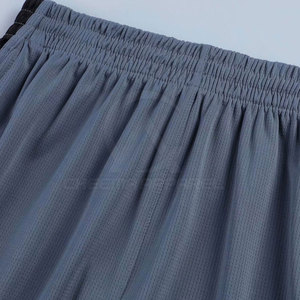 Tenues de basketball personnalisées en gros avec tissu à séchage rapide, adaptées aux écoles, clubs et équipes de compétition du monde entier - Product Image 6