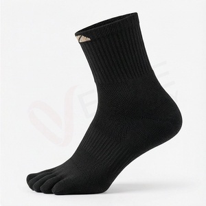 Chaussettes de sport noires pour hommes à 5 orteils, tricotées, respirantes, en Spandex et Polyester, style uni pour l'été - Product Image 3
