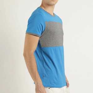 Camiseta de manga corta para hombre, azul y gris, con bloques de color, cuello redondo, corte regular, estilo casual de punto. - Product Image 5