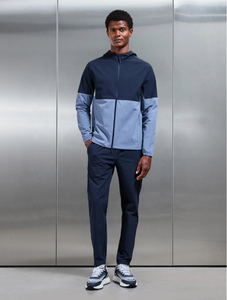 Chándal Deportivo Informal de Dos Piezas con Capucha, Personalizado con Bloques de Color, Ecológico, Ligero, Transpirable y de Corte Holgado para Hombre - Product Image 1