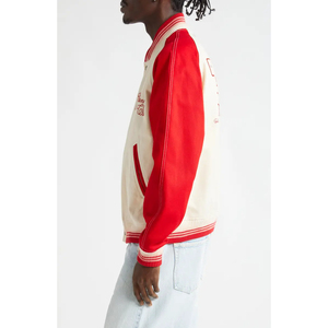 Veste universitaire crème et rouge avec manches contrastées et détails lettrés, logo personnalisé - Product Image 4