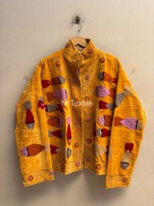 เสื้อแจ็คเก็ตคอจีนกำมะหยี่สีเหลืองพร้อมลายปลาปักมือแขนยาวเสื้อโค้ทผู้หญิงฤดูใบไม้ร่วงความยาวปกติ - Product Image 2