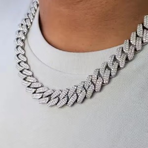 Chaîne cubaine de luxe pour homme en argent, tendance, sertie de diamants VVS en or blanc, testée au diamant, moissanite, pour cadeaux de mariage - Product Image 1