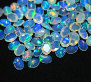 Opale naturelle éthiopienne facettée 5x7mm, taille ovale, pierre précieuse en vrac, transparente, multicolore, lot de vente en gros pour la bijouterie - Product Image 1