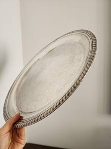 Assiette de présentation dorée brossée, vaisselle haut de gamme pour la décoration de tables de mariage et de banquets d'hôtel - Product Image 2