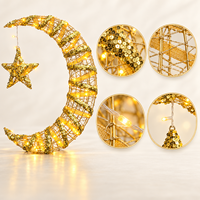 Lune en forme de croissant à paillettes LED à piles avec étoile suspendue et support en fil métallique pour la décoration murale de la maison pendant le Ramadan