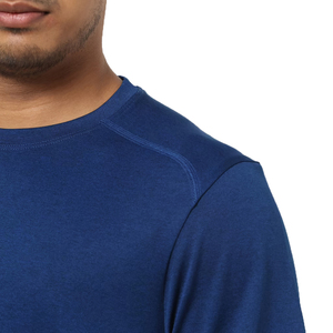 T-shirt en coton 100% de qualité supérieure, anti-plis, écologique et respirant, fabriqué sur mesure par un fabricant de vêtements streetwear pour hommes de haute qualité. - Product Image 5