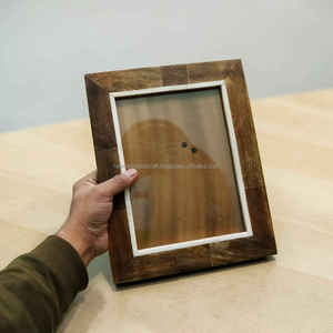 Marco de Fotos de Madera de Mango Hecho a Mano de Primera Calidad con Incrustaciones de Hueso de Búfalo, Elegante Marco Decorativo para Cuadros a Precio de Mayoreo - Product Image 2