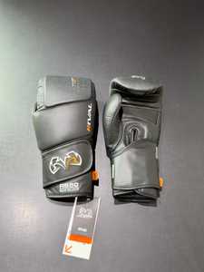 Gants de boxe professionnels Rival légers et respirants en PU avec fermeture auto-agrippante, sangle de poignet réglable, personnalisables, unisexes, vente en gros - Product Image 1