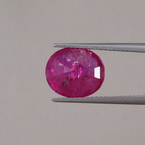 Rubis naturel en vrac de qualité supérieure, 5,99 carats, rose, taille ovale 12x10mm, certifié IGI, taillé à la main, clair, pour la joaillerie - Product Image 3