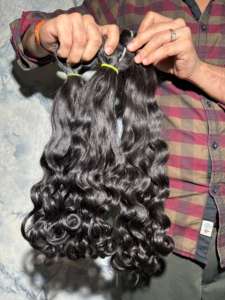 Extensiones de Cabello Natural Ondulado, 100% Virgen Indio Remy, Textura Sin Procesar, Cutículas Alineadas, Modelo No Permanente - Product Image 5