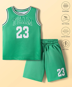Uniforme de baloncesto personalizado por sublimación para jóvenes, con nombre y número, conjunto de ropa deportiva para equipos, OEM, conjunto de camiseta y pantalones cortos para niños, unisex. - Product Image 2