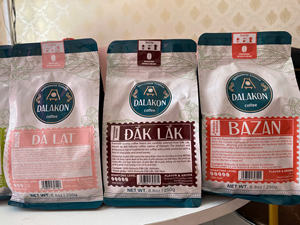 Café moulu Robusta BITTER Premium, vietnamien, caféiné, torréfaction française, haute qualité, humidité 5%, OEM/ODM DALAKON 250g/sac - Product Image 4