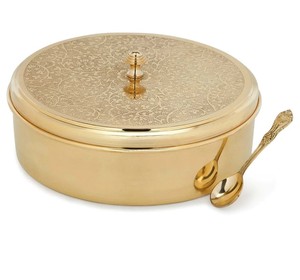 Boîte à épices en laiton de forme arrondie avec couvercle gravé, boîte à masala en laiton, récipient à épices pour la cuisine, provenant d'un grossiste indien - Product Image 3