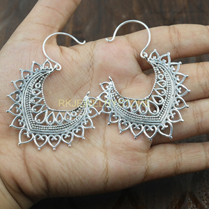 Boucles d'oreilles pendantes ethniques en argent sterling 925, motif cœur filigrané vintage, croissant de lune tribal bohème, pour femme - Product Image 3