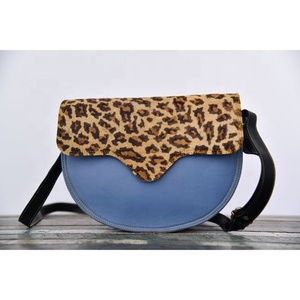 Véritable peau de vache en cuir véritable sac à main bandoulière sac à bandoulière élégant vente chaude cheveux sur cacher fourrure épaule sac à bandoulière pour les femmes - Product Image 4