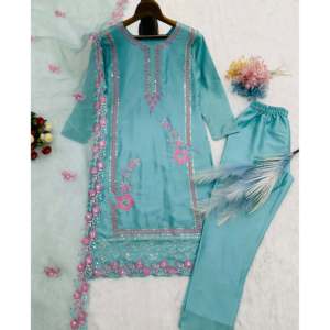 Conjunto de Traje de Fiesta para Mujer de Diseñador con Bordado de Hilo y Lentejuelas - Product Image 5