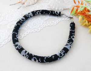 Collier ras du cou classique en or massif 14 carats avec perles en forme de crâne pour femme, bijou cadeau pour anniversaire ou pour papa - Product Image 4