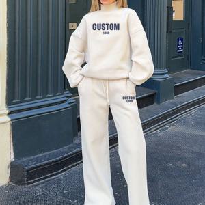 Conjunto de sudadera de cuello alto color crema para mujer y pantalones anchos a juego, conjunto de dos piezas de ropa de estar de felpa gruesa de primera calidad. - Product Image 1