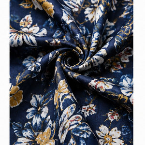 เสื้อมีสไตล์สำหรับผู้ชายเสื้อพิมพ์ลายใส่ได้ทุกวันพร้อมวัสดุพรีเมี่ยมและเสื้อเชิ้ตพิมพ์ลายทันสมัยหรูหรา - Product Image 6