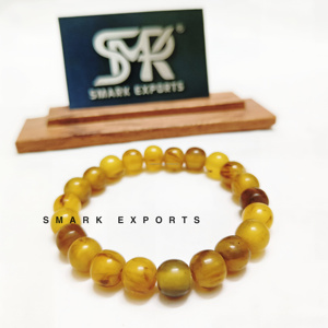 Bracelet jonc rond en résine jaune fait main avec modèle d'ange, bijoux de mode pour femmes et filles - Product Image 3
