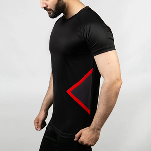 T-shirt noir à manches courtes pour homme, col rond, logo sur le devant, coupe classique, tricoté, 100 % polyester, anti-boulochage, séchage rapide - Product Image 4